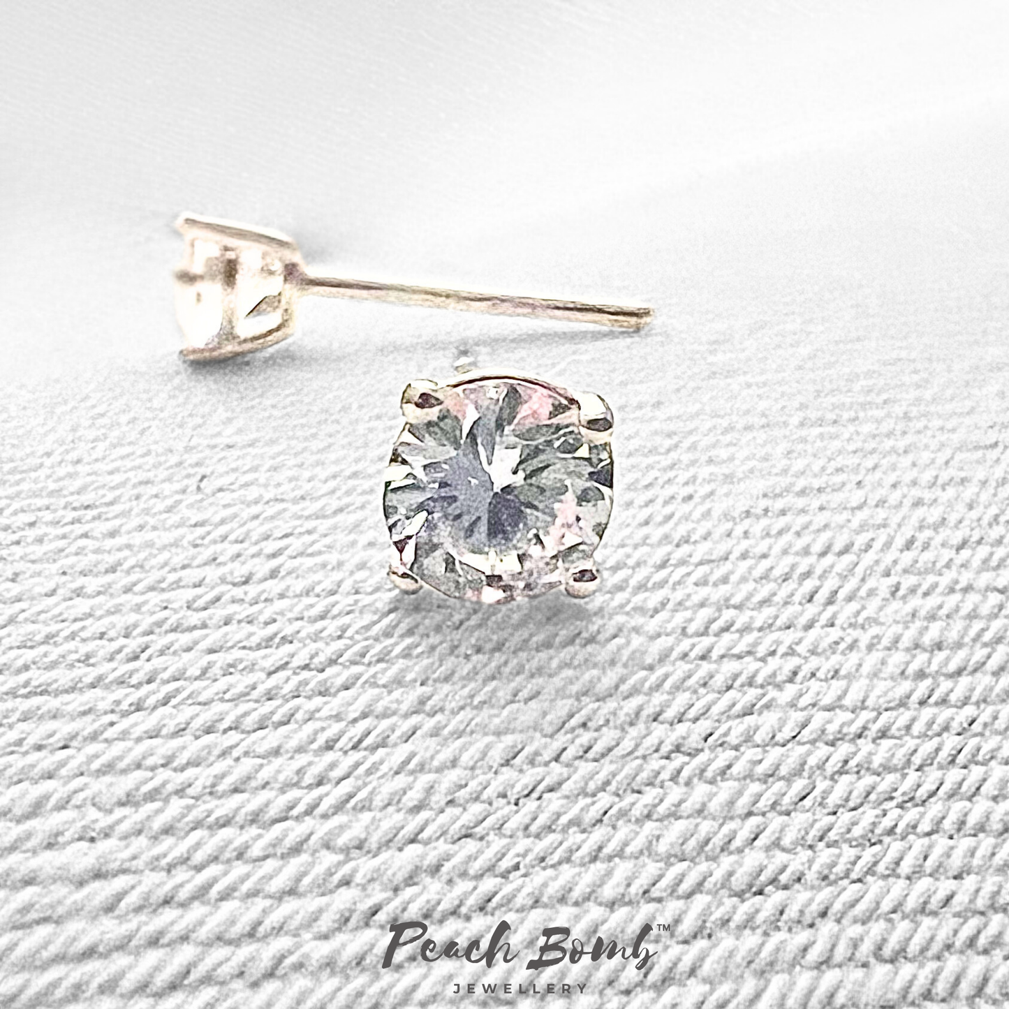 Silver Earrings for Women and Men. Sparkling Diamond Stud Style in Gift Box