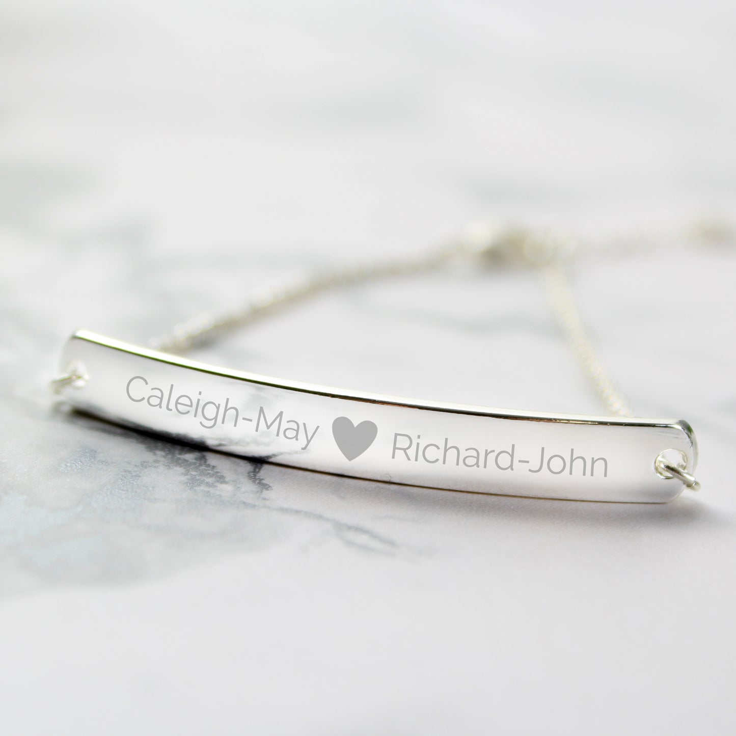 personalised name bar ID bracelet hearts silver gift for her birthday anniversary friendship mother mummy mum sister auntie daughter wife girlfriend