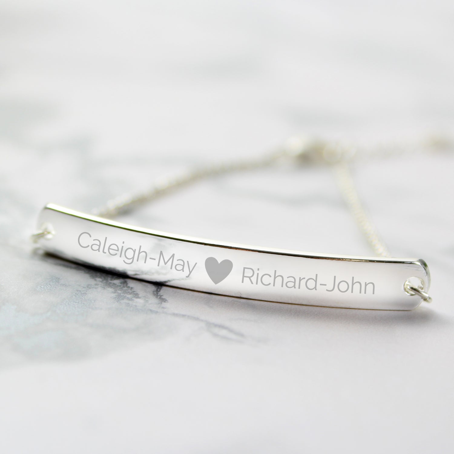 personalised name bar ID bracelet hearts silver gift for her birthday anniversary friendship mother mummy mum sister auntie daughter wife girlfriend