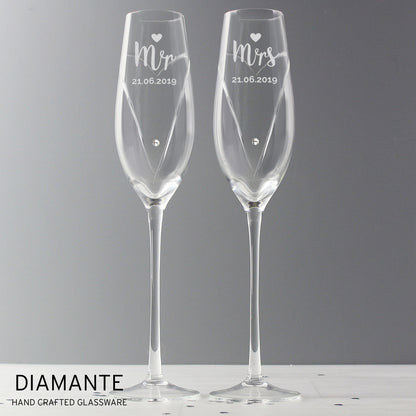 Personalised Hand Cut Mr & Mrs Pair of Flutes in Gift Box Peach Bomb Fashion, Jewellery, Homeware & Gifts Glasses & Barware