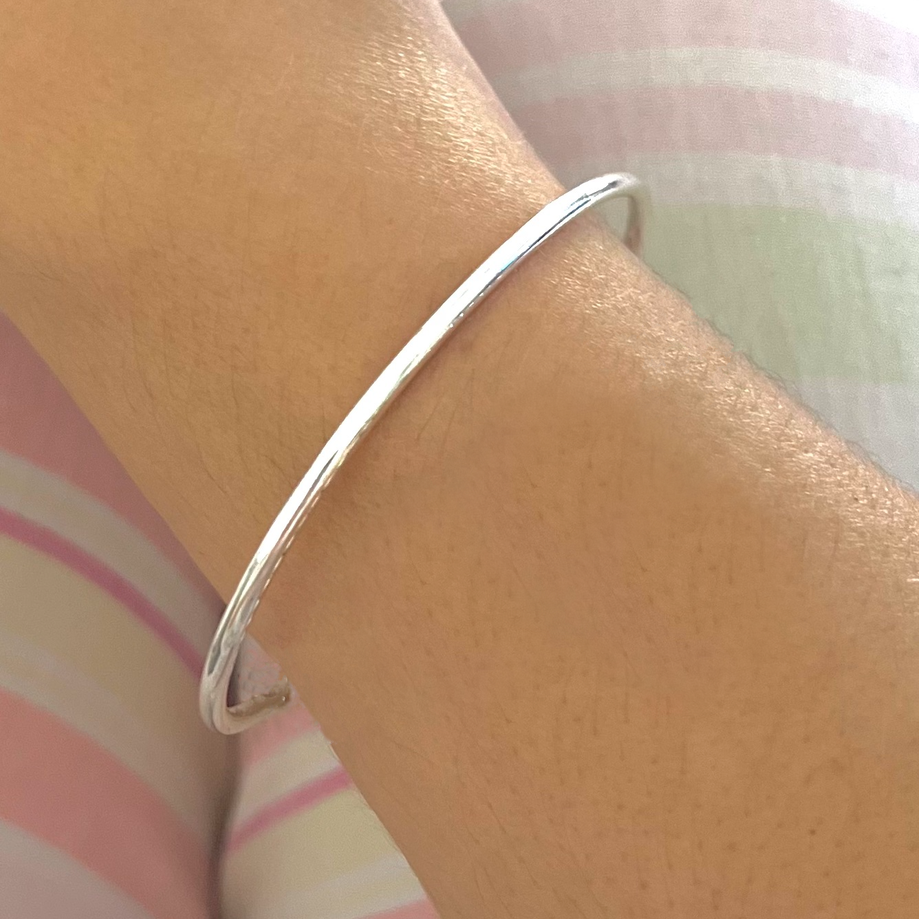 Silver Torque Bangle Bracelet for Women Peach Bomb Jewellery Accessories